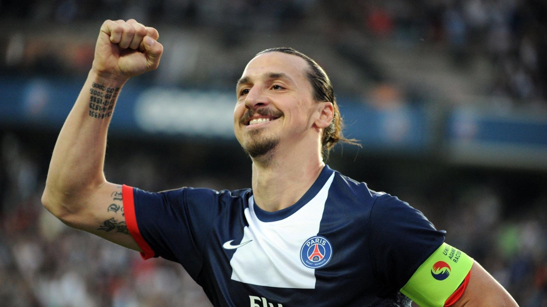 乐鱼中国官网-世界杯最美瞬间：技巧与智慧完美交融，世界杯激动人心时刻